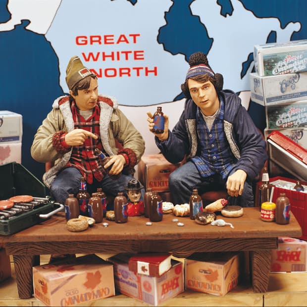 맥팔레인 밥앤더그 피규어