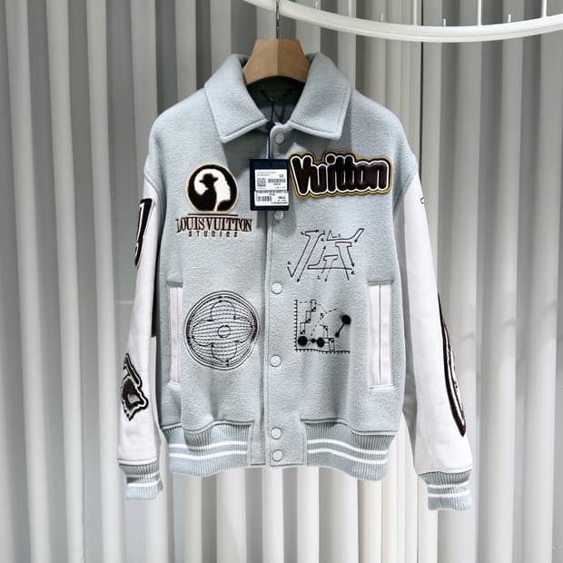 50 / 루이비통 멀티패치 키드슈퍼 아쿠아레더 바시티