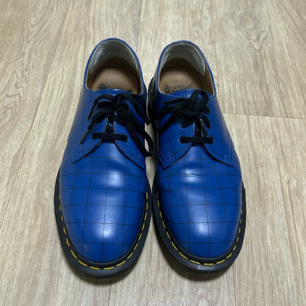 언더커버 닥터마틴 UK6