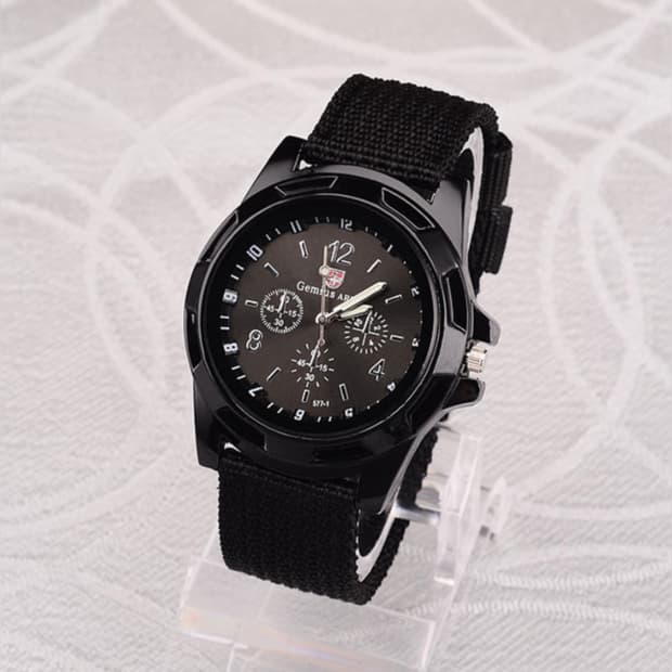 J5 남성 손목시계 판매해요