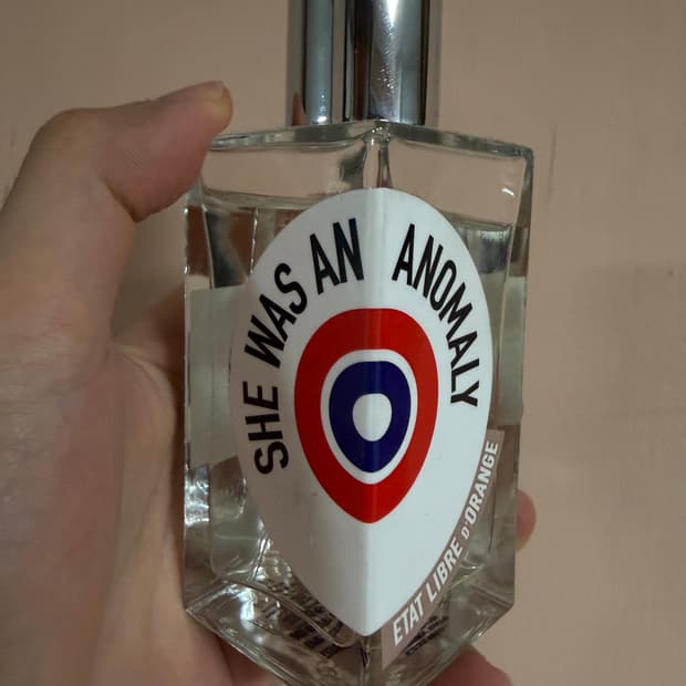 에따 리브르도랑쥬 쉬워즈 언 아노말리 100ml