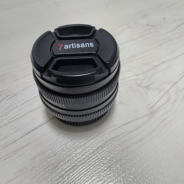 7장인 50mm f1.8 수동렌즈 7artisans