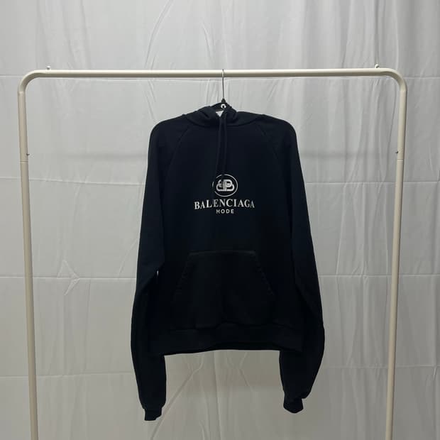 발렌시아가 BB 로고 모드 후드 티셔츠 블랙 [S]