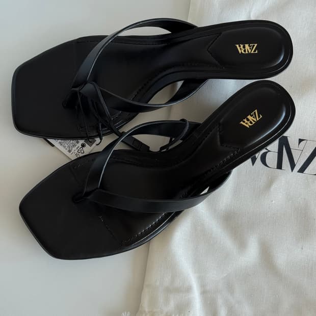 자라 ZARA 웨지힐 샌들 36사이즈
