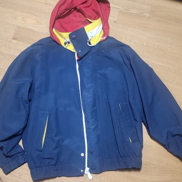 타미힐피거 올드스쿨 바람막이자켓 s