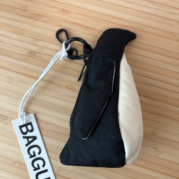 BAGGU 바쿠 펭귄 키링 백참