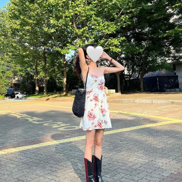 Zara 원피스 (민주킴 착용)