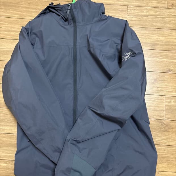 아크테릭스 바람막이 급처 🫡🫡