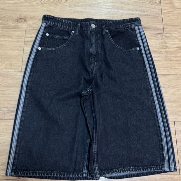 (새상품)아디다스 파이어버드 데님 쇼츠 반바지 32