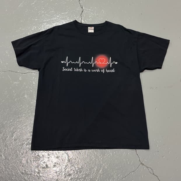 프룻오브더룸(Fruit of the Loom) 빈티지 하트 프린팅 반팔티