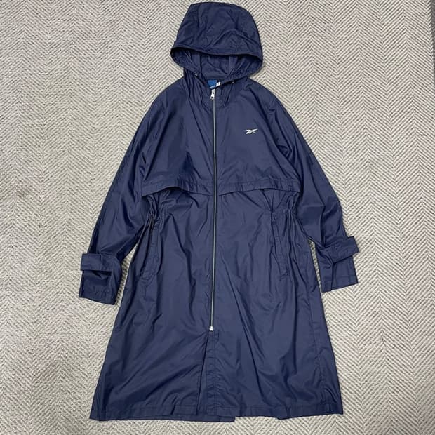 리복 나일론 바람막이 v0043