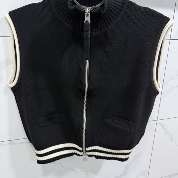 마뗑킴 니트조끼