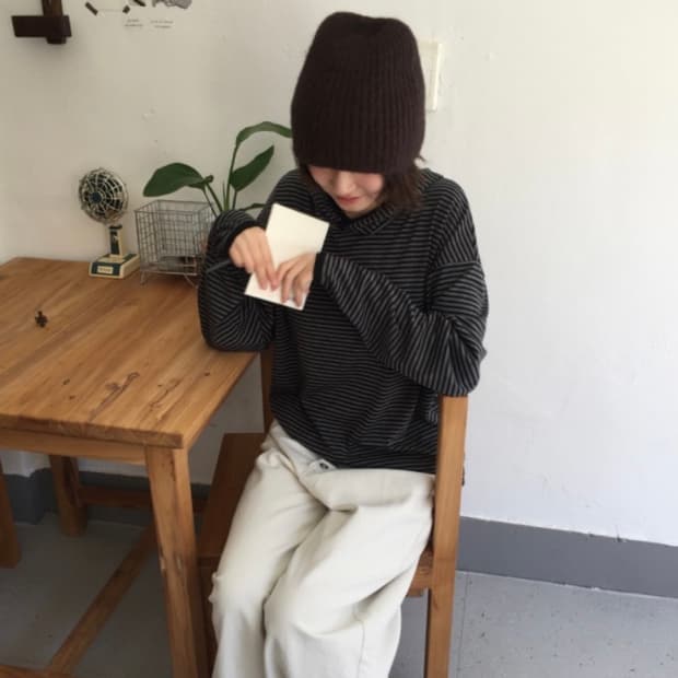 스트라이프 후드티