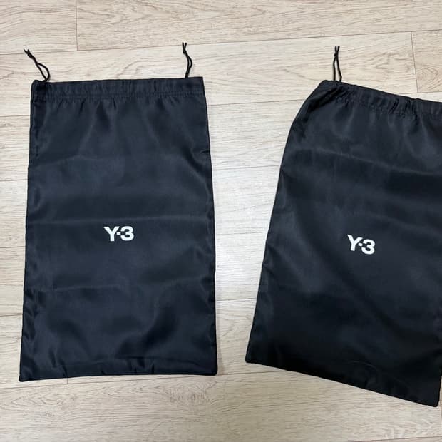 Y-3 더스트백 블랙