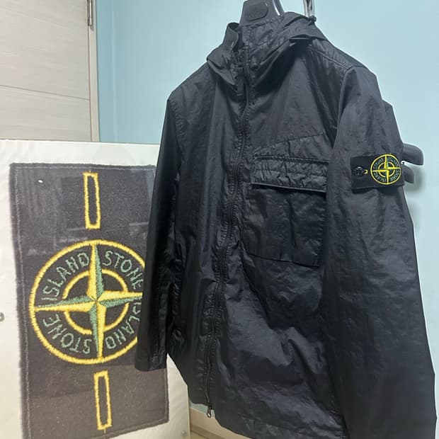 스톤아일랜드 22ss멤브라나 M사이즈 매장판