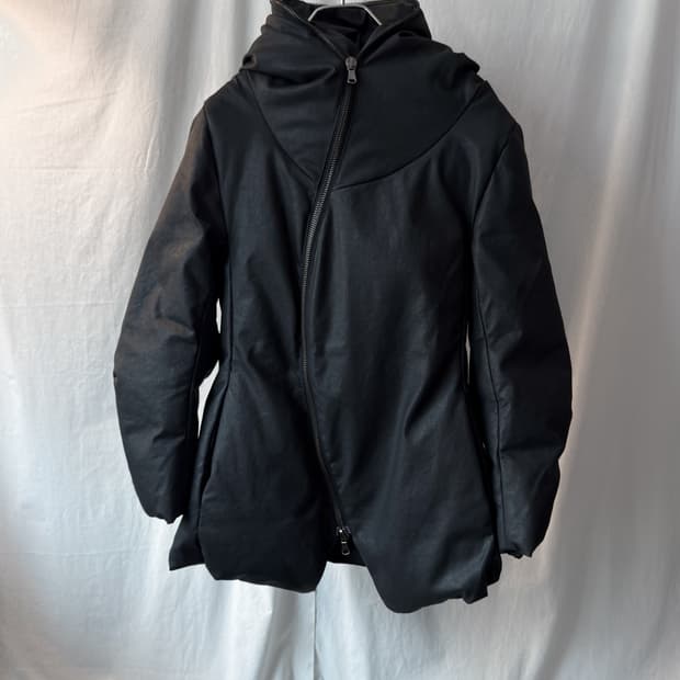 Masnada 패디드 후드 자켓