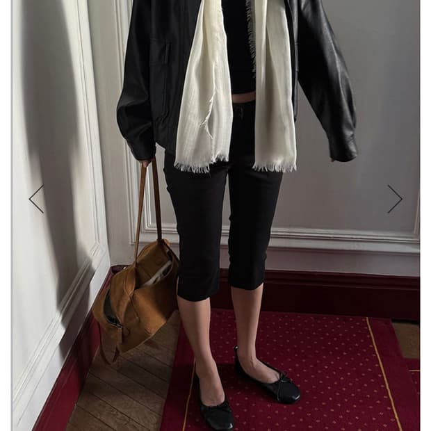 라룸 카프리팬츠