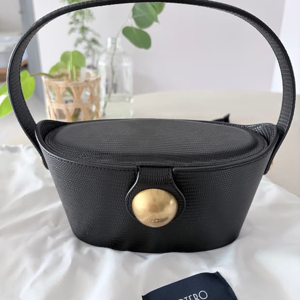 뉴이 POT TOTE BAG