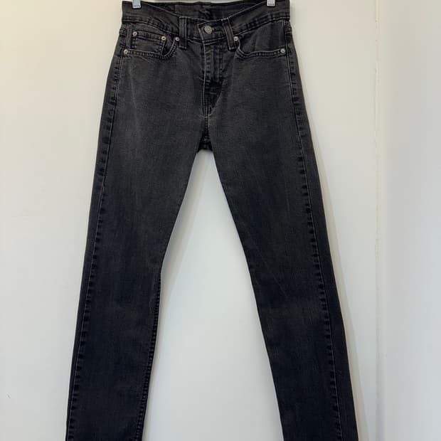 28) 리바이스 502 흑청 워싱 스판 슬림핏 청바지