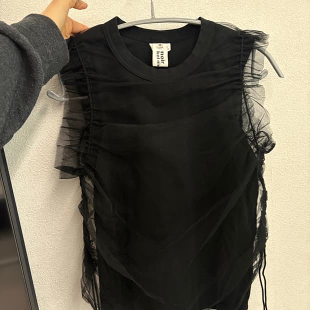 noir kei ninomiya 슬립리스 상의 (xs인데 s에 가깝)