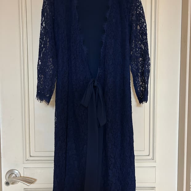 다이앤본퍼스텐버그 DVF 랩드레스 로브