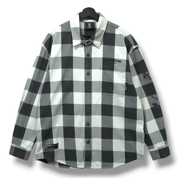 [M] 라이프워크 블랙&화이트 체크 멀티로고 코튼 긴팔셔츠