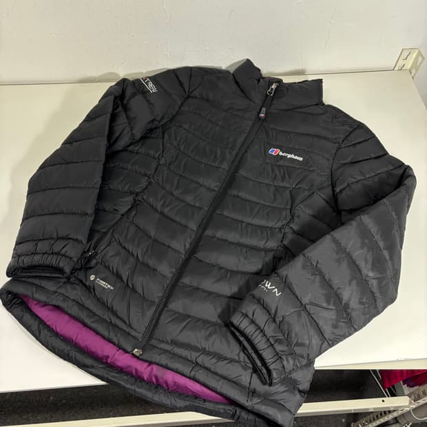 우먼M 버그하우스 블랙 구스다운 경량패딩