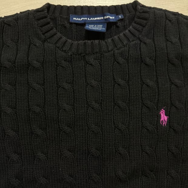 pink pony balck knit top