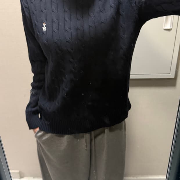 티니위니 네이비 니트 m