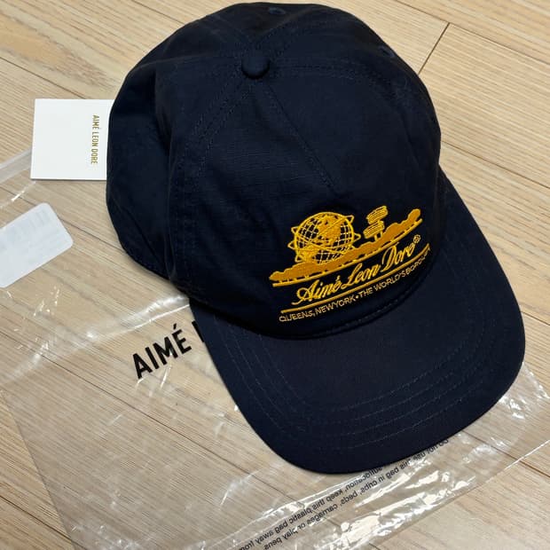 에임레온도르 모자