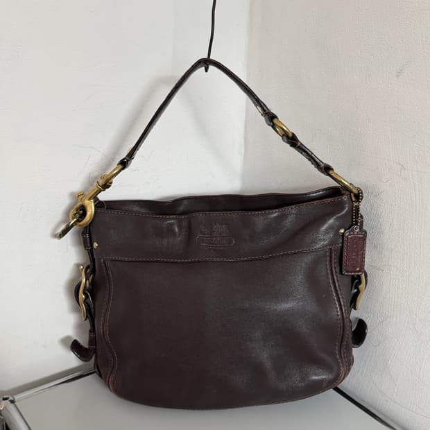 Coach vintage leather shoulder bag