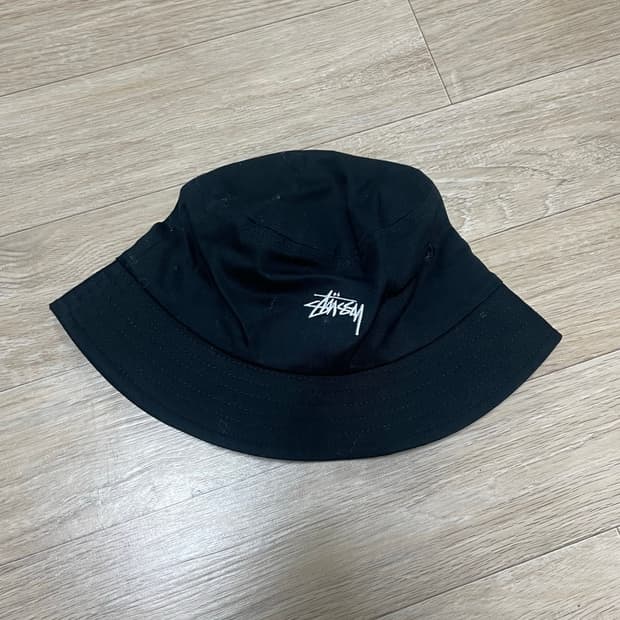 스투시 버킷햇
