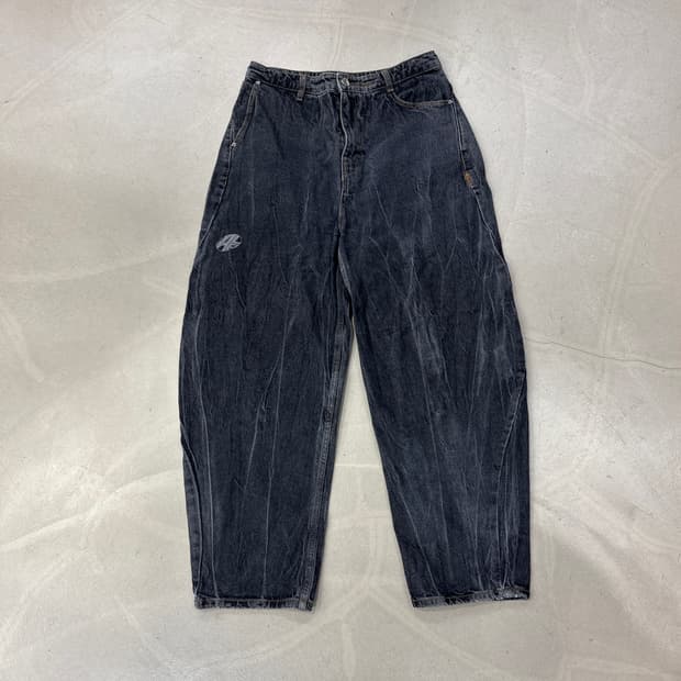 아더에러 범프진 A3 