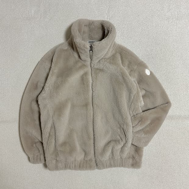 코오롱 스포츠 여성 변형 핏 FAUX FUR 재킷