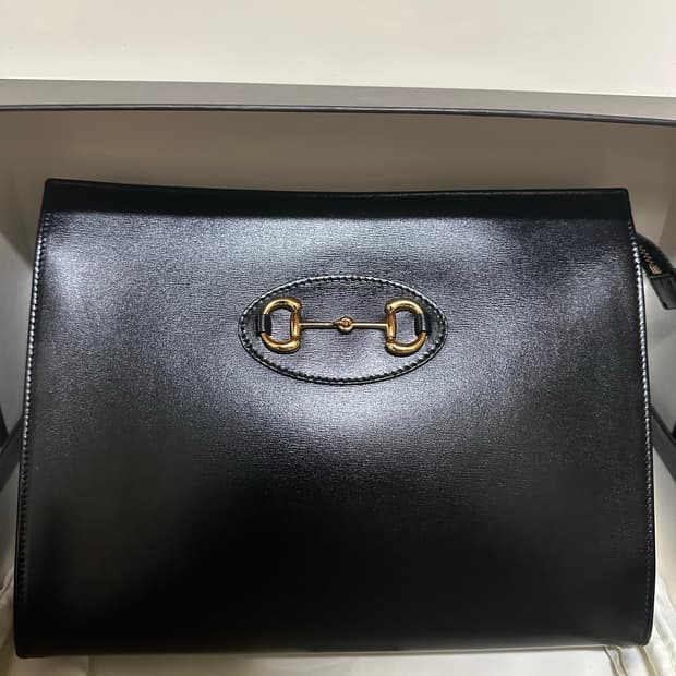 구찌 홀스빗 블랙 레더 클러치백