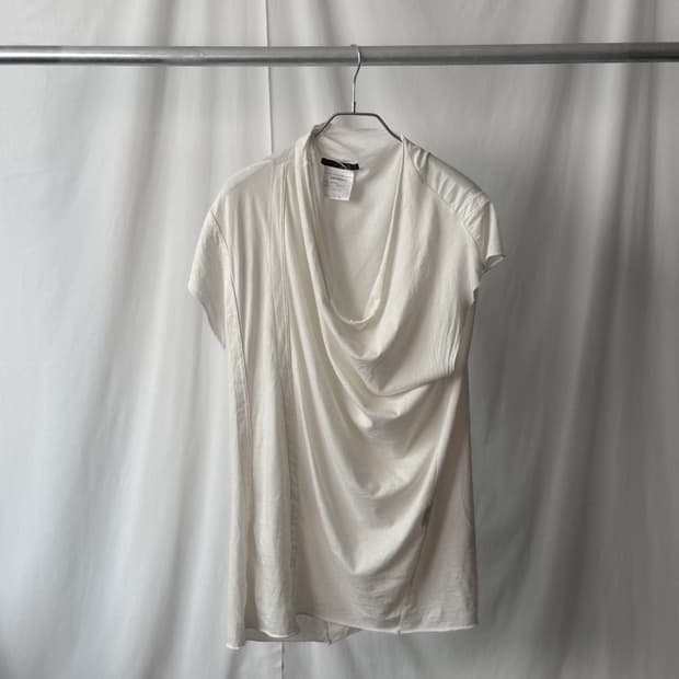 Julius 08SS 슬리브리스 컷소