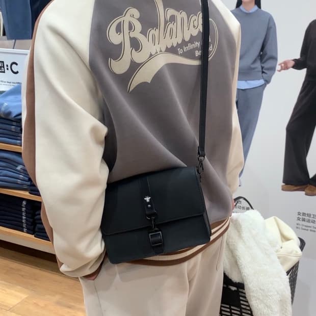 26신상 디올옴므 소바쥬 멀티 클러치