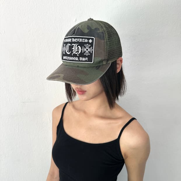 크롬하츠 CH 카모 트러커캡