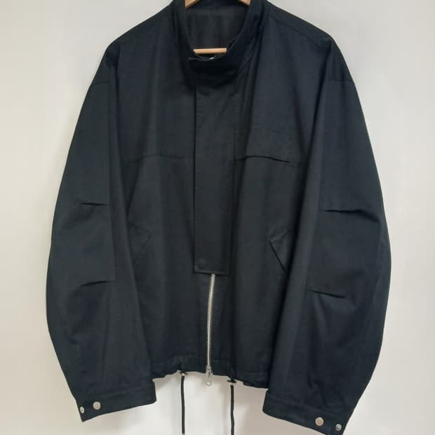 솔리드옴므 / 21ss 쉘파카 크롭 자켓 블랙 / 50 (105)