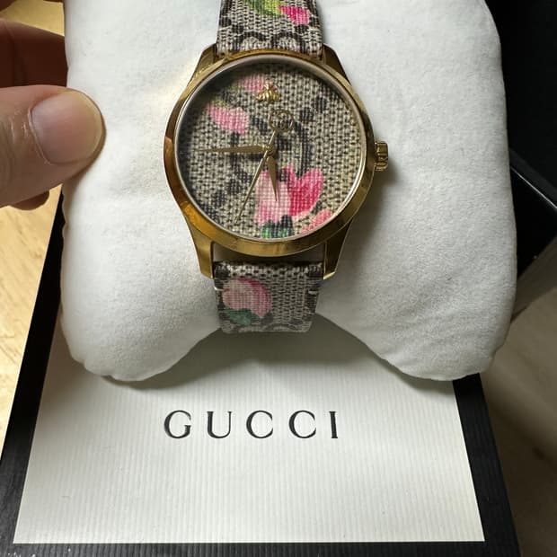 구찌 시계 새거수준 