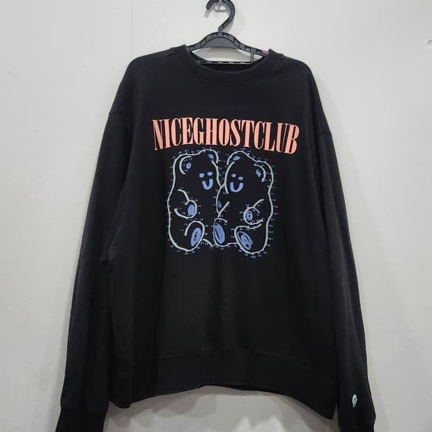 나이스고스트클럽 젤리곰 맨투맨 블랙 L