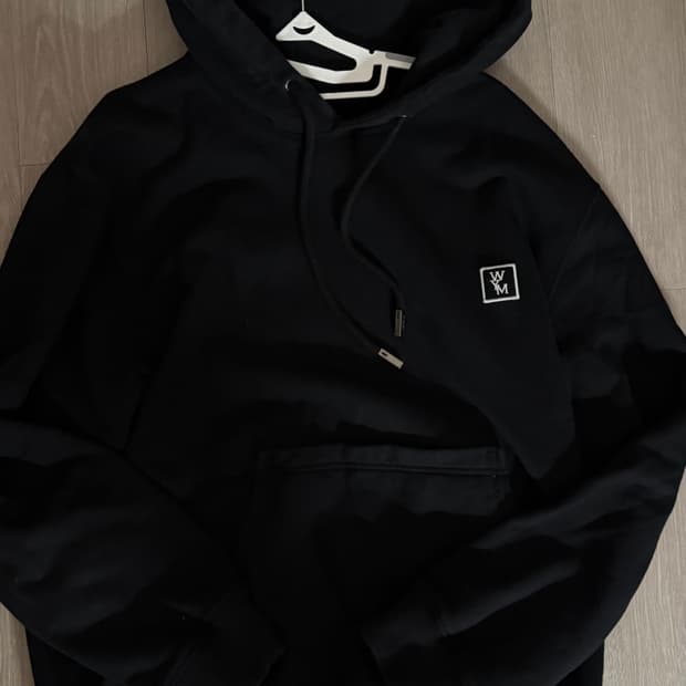 우영미 백로고 후드티 블랙 48 황금 사이즈