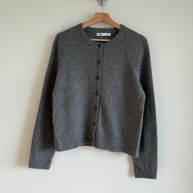자라(ZARA) 울 가디건