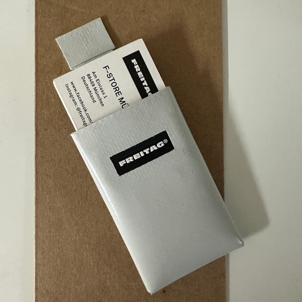 프라이탁 카드지갑 카드 슬롯 그레이