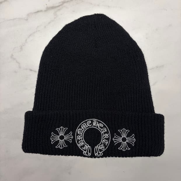 크롬하츠 Chrome Hearts 홀스슈 말발굽 크로스 울100 비니