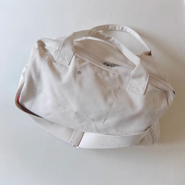 [White] Stride bag 26ss