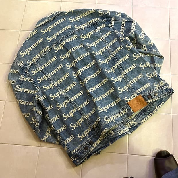 슈프림 프레이드 데님 자켓