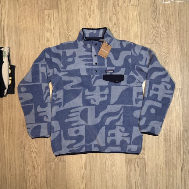 파타고니아 신칠라 스냅티 새상품