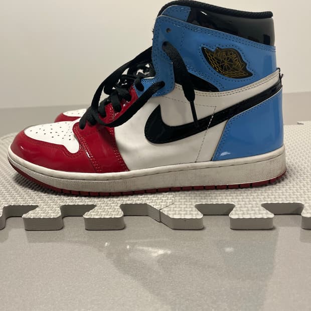 나이키 에어조던 1 피어리스 280