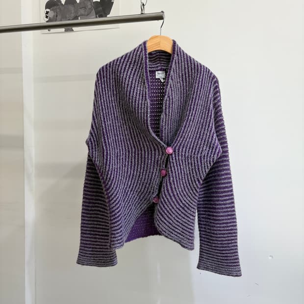 ARMANI COLLEZIONI (Made in Italy) 가디건